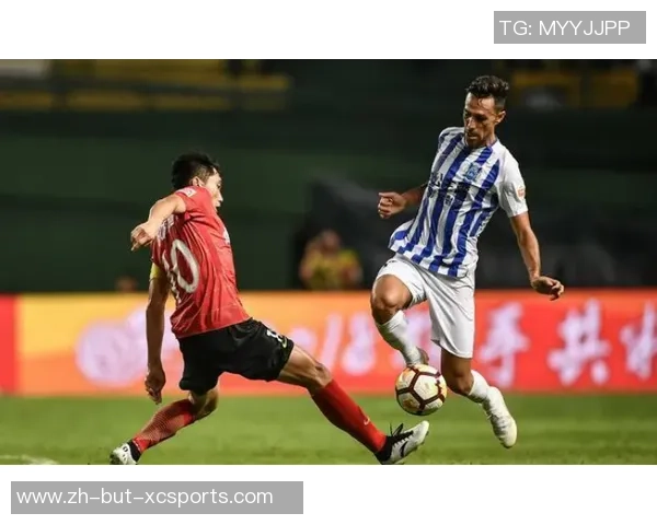 文茨皮尔斯与吉诺卡斯特战士的精彩对决引发球迷热议与期待